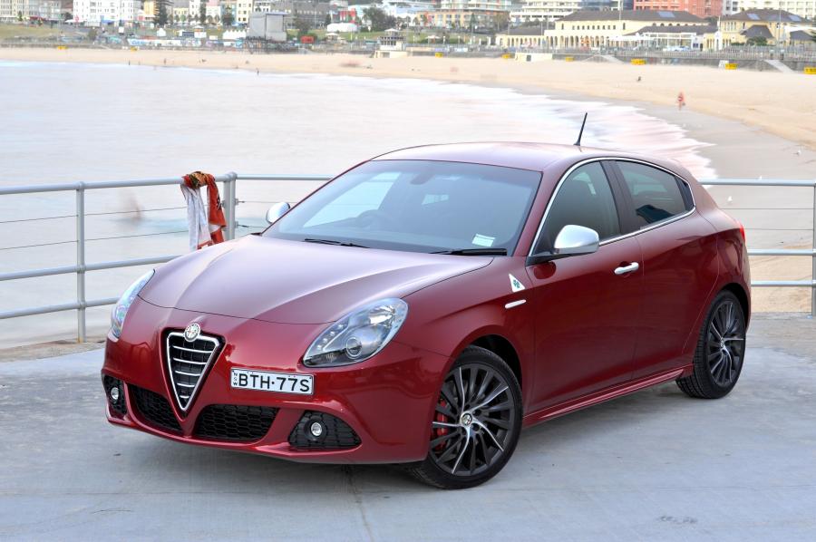  Alfa Romeo Giulietta Quadrifoglio Verde (940) 2011 года  (AU) (фото 25 из 28)